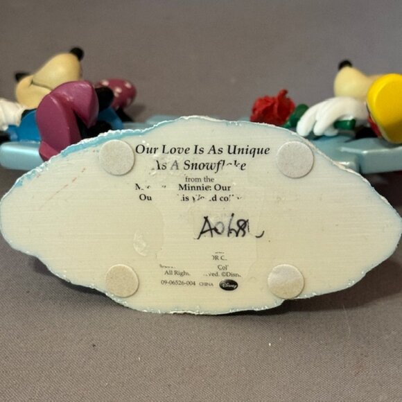 Mickey Minnie Mouse Figurine Walt Disney Hamilton Collection Unique Snowflake - Picture 3 of 3